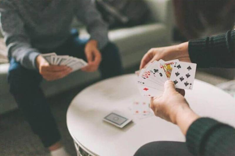 Muốn xả bài nhanh phải biết “hy sinh lượt”